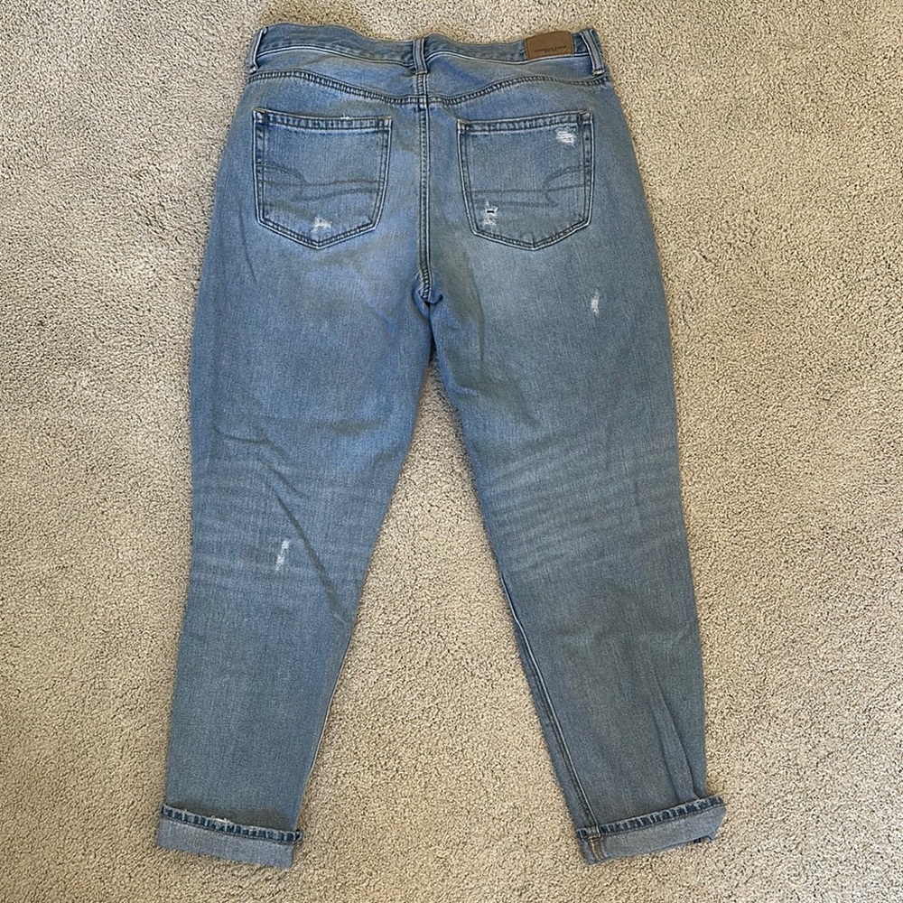 American Eagle Mom Jean